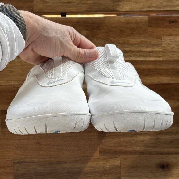 Nike Zoom Pulse Shoes Men Nike Air Zoom Pulse Mens Size 11 US Nurse Shoes CT1629-100 White Slip-On Comfort